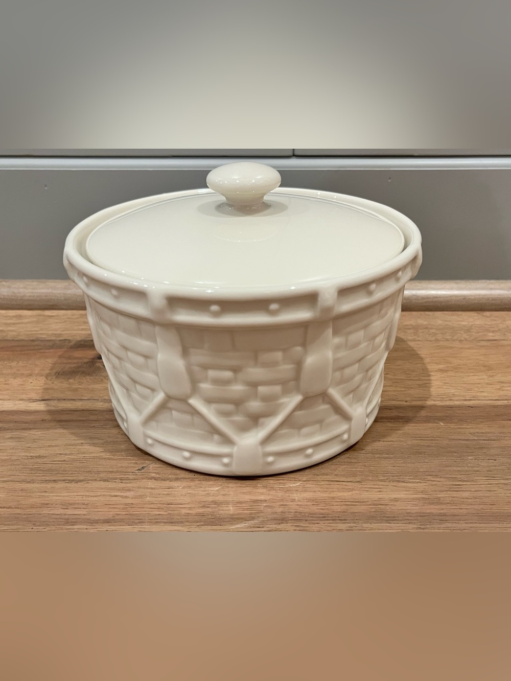 Longaberger Vintage Woven Drum Crock